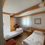 Aplis Szálloda Ovaro
