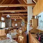 Aplis Hotel