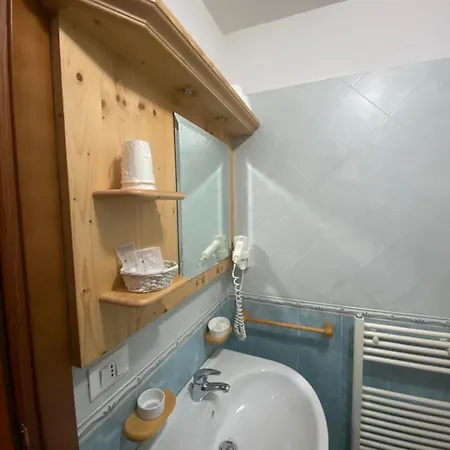 Hotel Aplis Ovaro