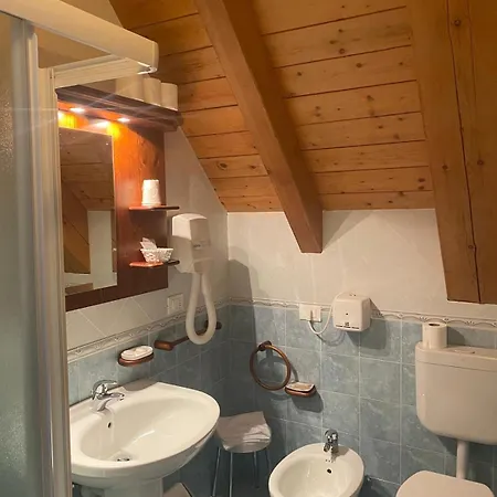 Hotel Aplis