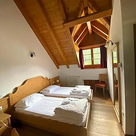 Hotel Aplis 3*